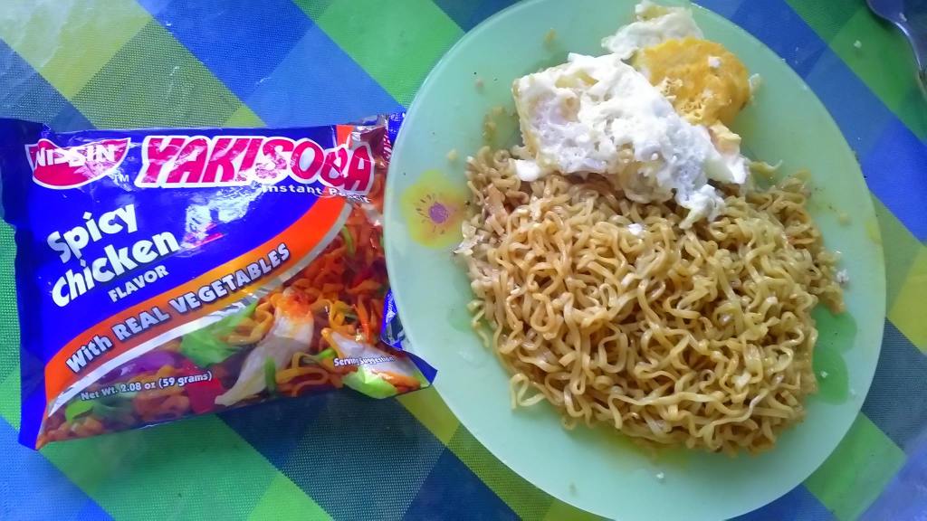 Nissin Spicy Chicken Yakisoba x Ibumie Mi&nbsp;Goreng