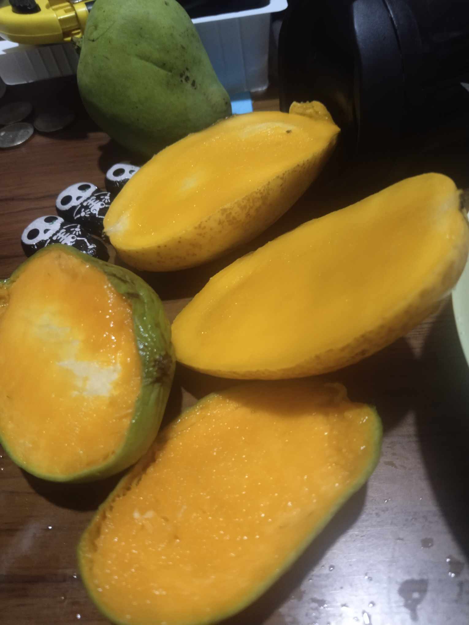 The Entourage Effect: Marijuana, Mangoes, & Myrcene